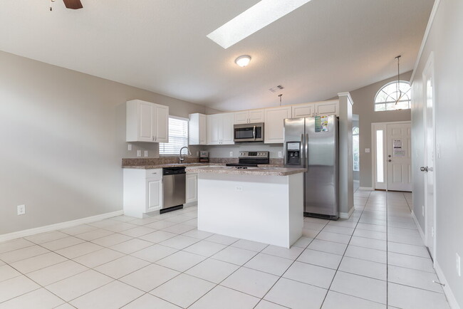 Photo - 11872 Sindlesham Ct