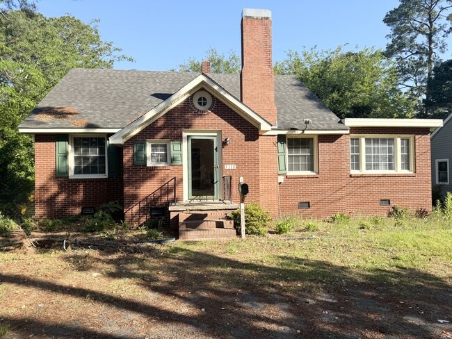 Photo - 1110 W Main St
