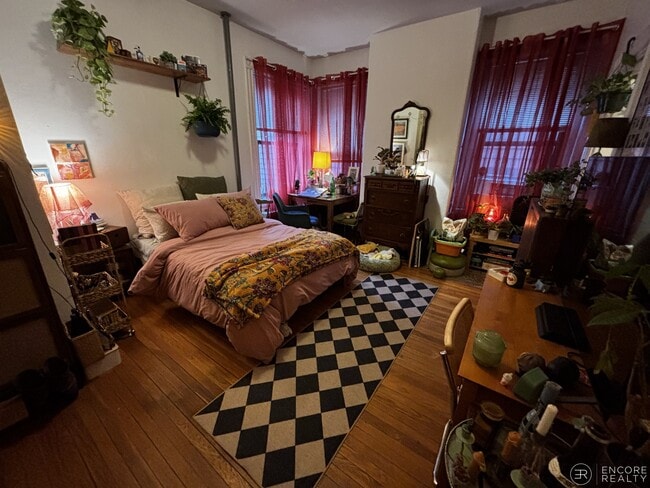 Building Photo - 16 Davis Ave Unit 16 Davis Ave