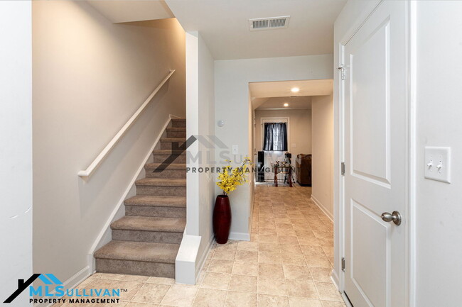 Photo - 4005 Lush Grove Dr