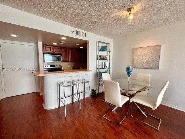 Photo - 770 Claughton Island Dr Unit 1908