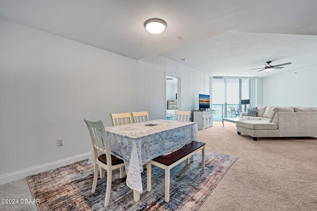 Photo - 231 Riverside Dr Unit 805-1