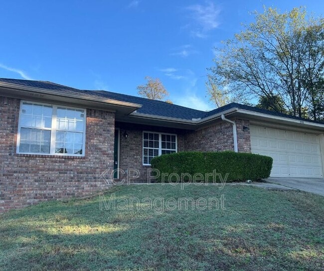 Building Photo - 2208 Kaylonni Ln