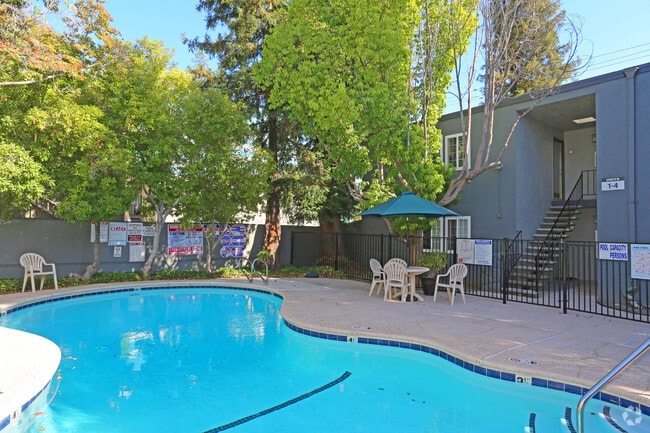 Photo - Sequoyah Apartments