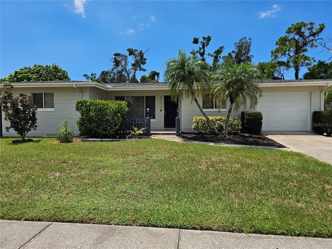 Building Photo - 6442 Colonial Dr Rental
