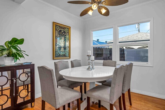 Photo - 2611 159th St