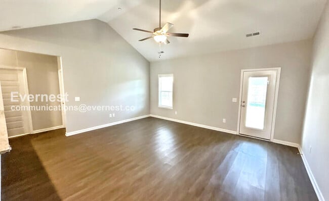 Photo - 1024 Echo Rdg Rd