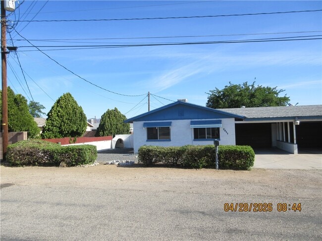 Building Photo - 2011 Wickieup Ave