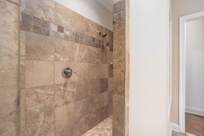 Photo - 116 Chestnut Ridge