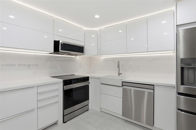 Photo - 101 Ocean Ln Dr Unit 108