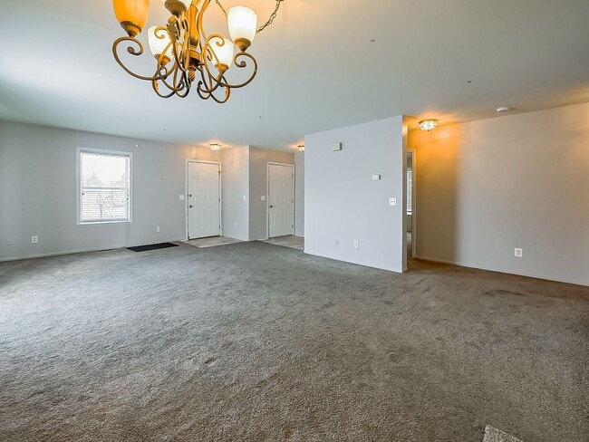 Photo - Spacious 3-Bedroom Home in a Great Pontiac Location!