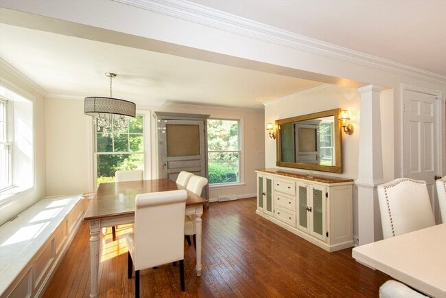 Photo - 516 Chief Justice Cushing Hwy