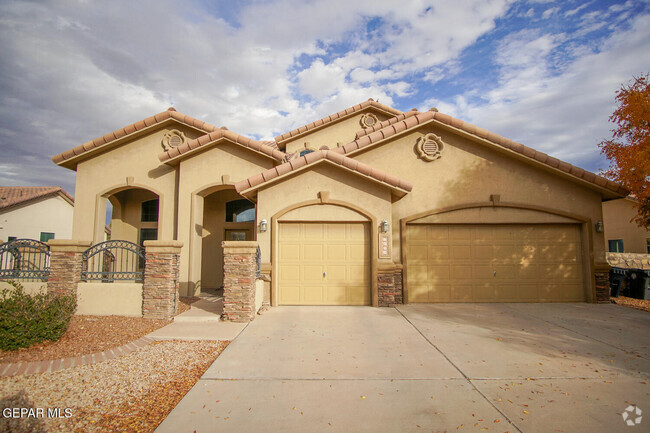 Building Photo - 5632 Valley Maple Dr Rental