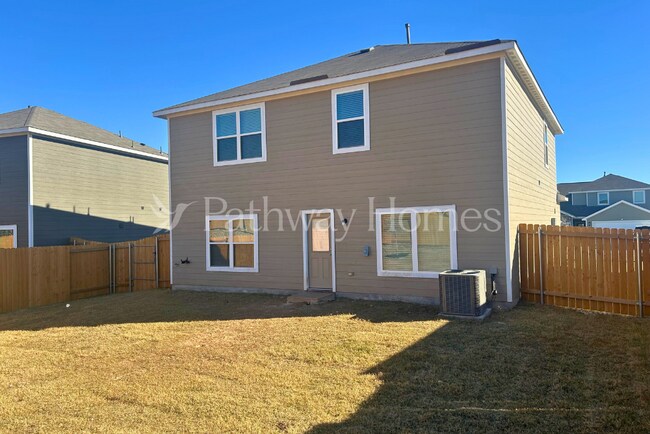 Photo - 916 Burlington Ave