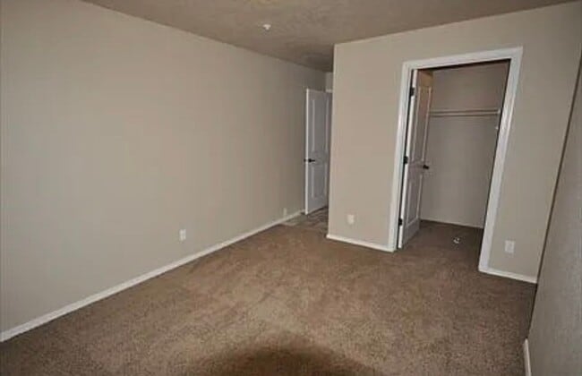 Photo - 2992 W Acarrera Ln Unidad 202
