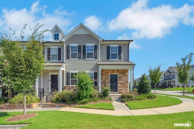 Building Photo - Spacious 3BR Townhome in Durham