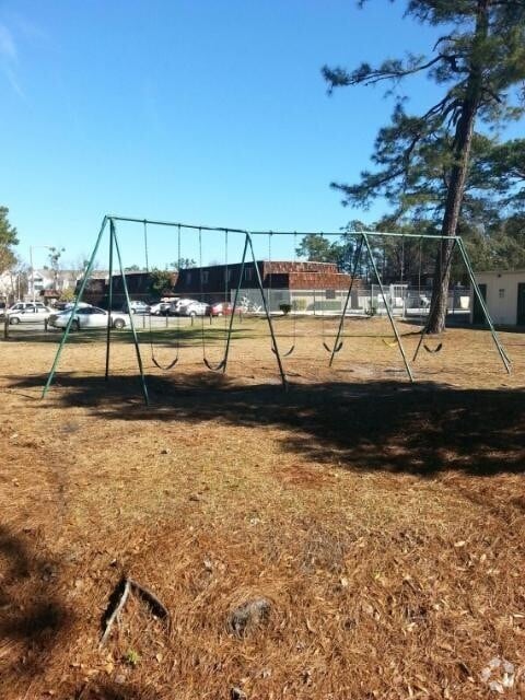 Building Photo - 2 Bedroom/1.5 Bath Condo for Rent! $1,300....
