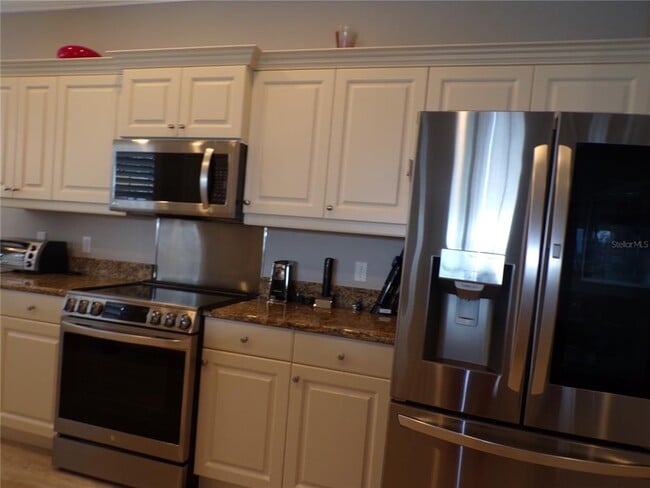 Photo - 25535 Heritage Lake Blvd Unit 20