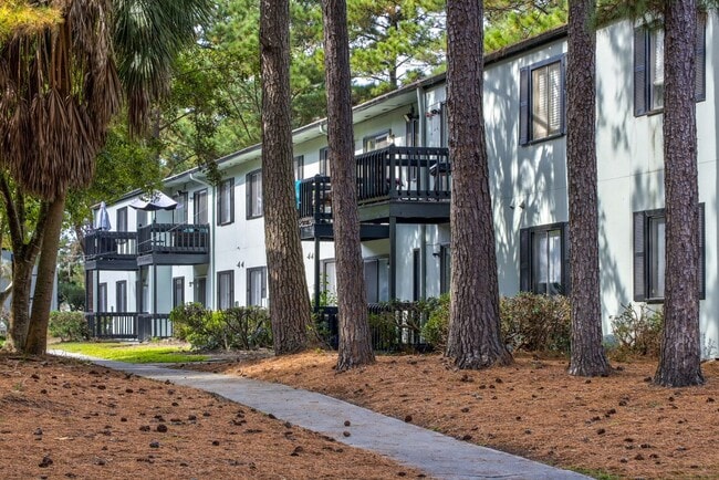 Timberland Apartments