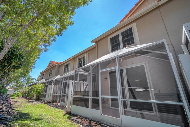 Photo - 800 Sorrento Dr