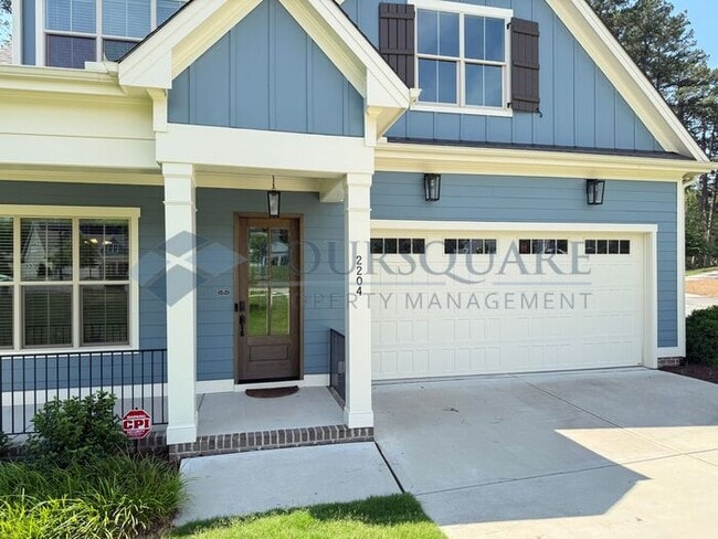 Photo - Beautiful 3-Bedroom Home with Loft, Screened Deck & Fenced Backyard – Convenient to Duke Univers...