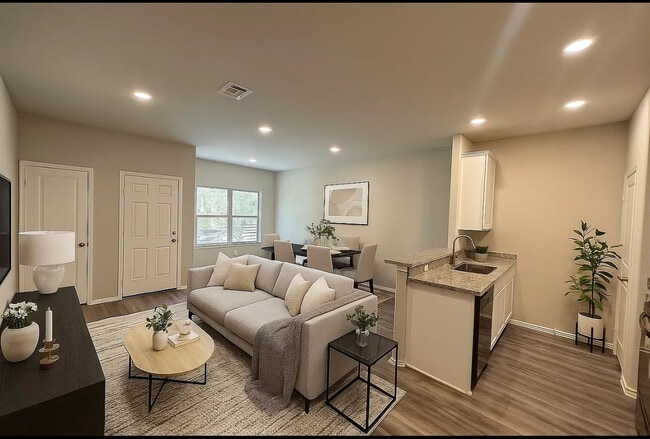 Photo - 1149 Southwood Dr Unit F