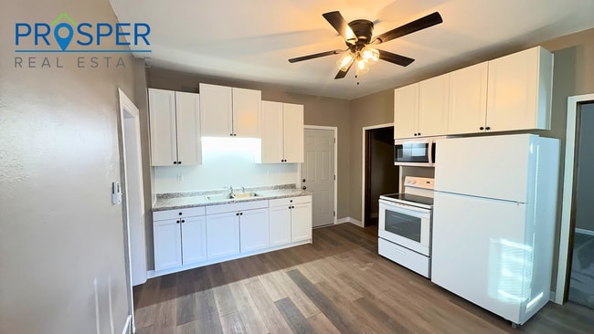 Building Photo - JA708X Unit JA708 (Lower)