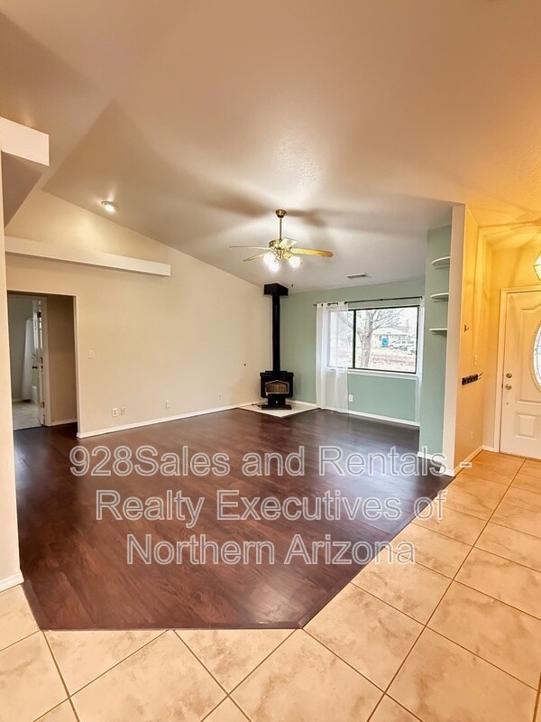 Photo - 11385 Homestead Ln