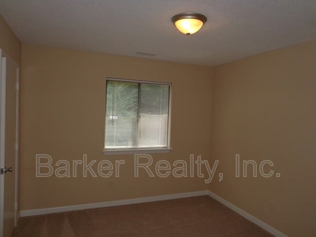 Photo - 4520 N New Hope Rd