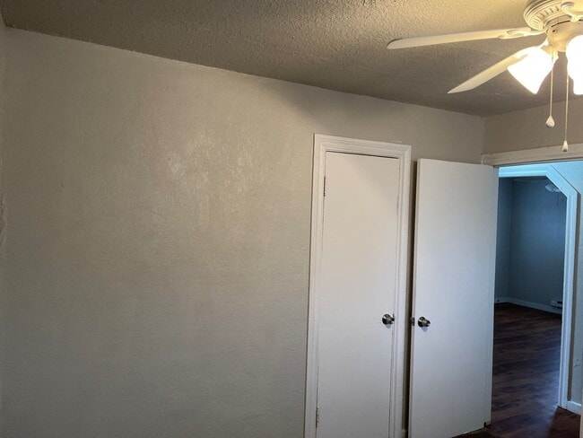 Photo - 1411 N Klein Ave Unidad 1