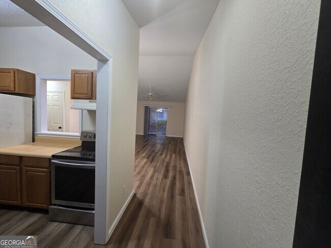 Photo - 401 S Ashley St