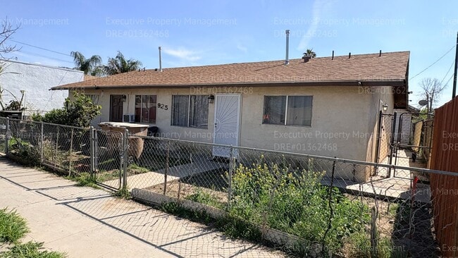 Photo - 925 8th St Unidad #B