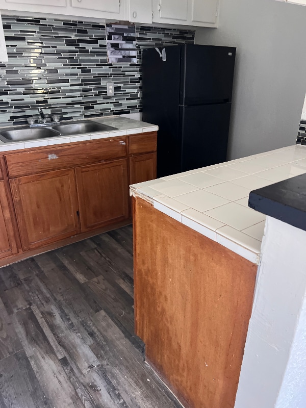 Photo - 209 Victor St Unidad 28