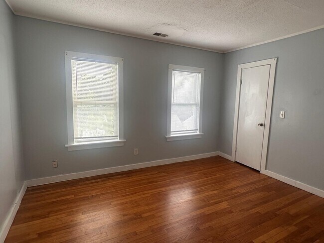 Photo - 14 Addison Ave Unit 3