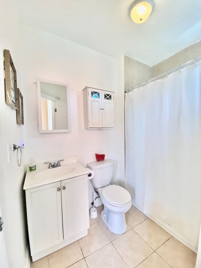 Photo - 50 Irving St Unidad 1