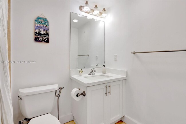 Photo - 7501 E Treasure Dr