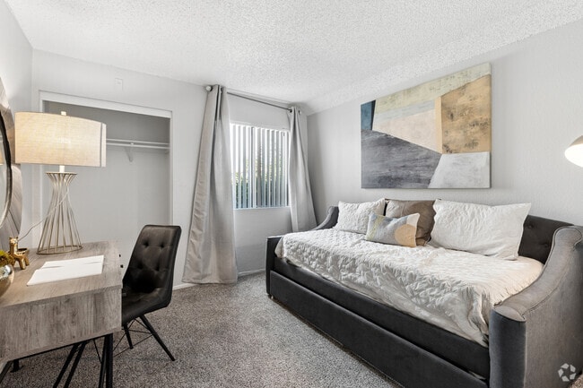 2BR, 2BA - 801SF - Second Bedroom