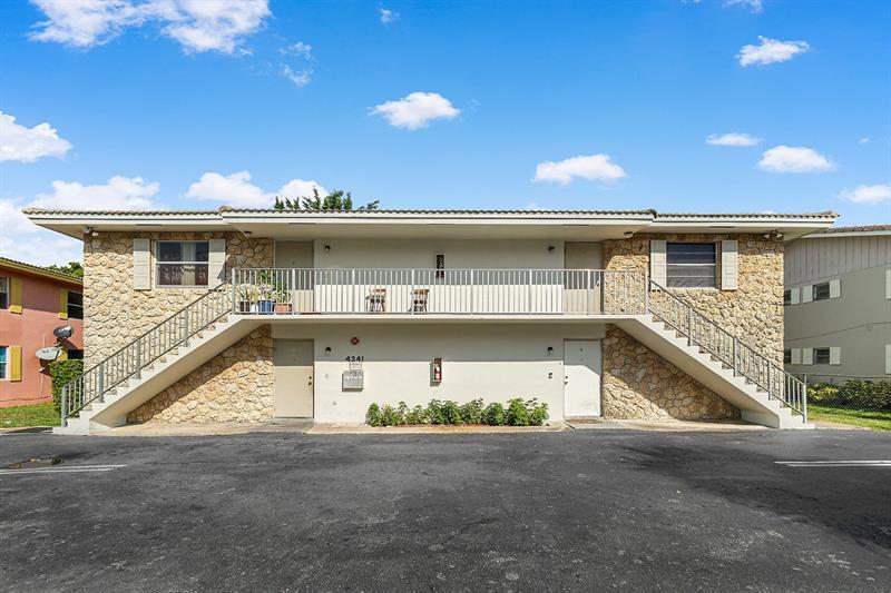 Photo - 4341 Riverside Dr Apartment Unit D