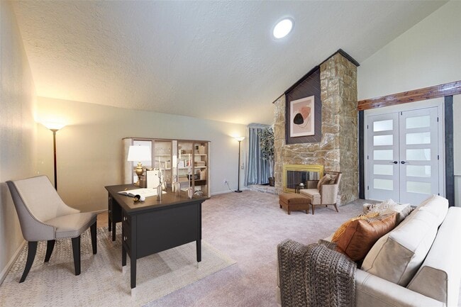 Photo - 15754 Walkwood Dr