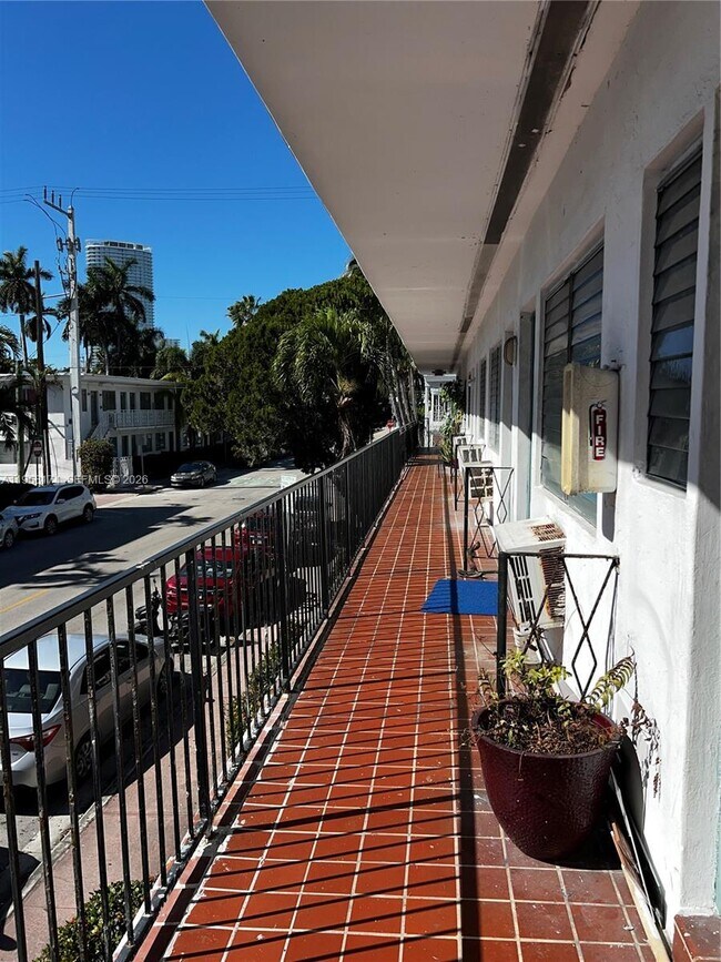 Photo - 800 Pennsylvania Ave Unit 9