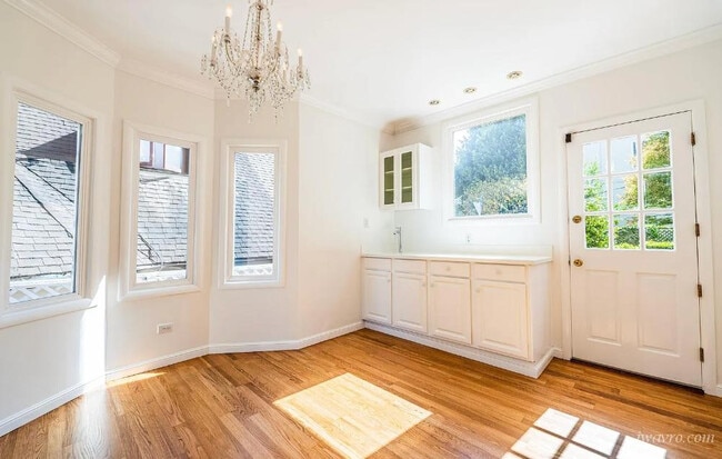 Photo - 370 Yerba Buena Ave