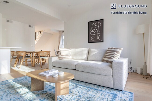 50 Kinnaird St Unit SI FL2-ID1154