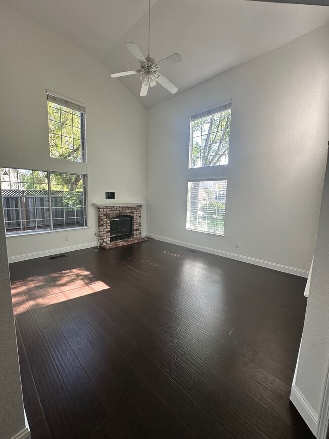 Photo - 11501 Treeline Pl Townhome