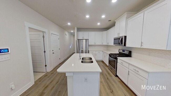 Photo - 132 Bromes Wy