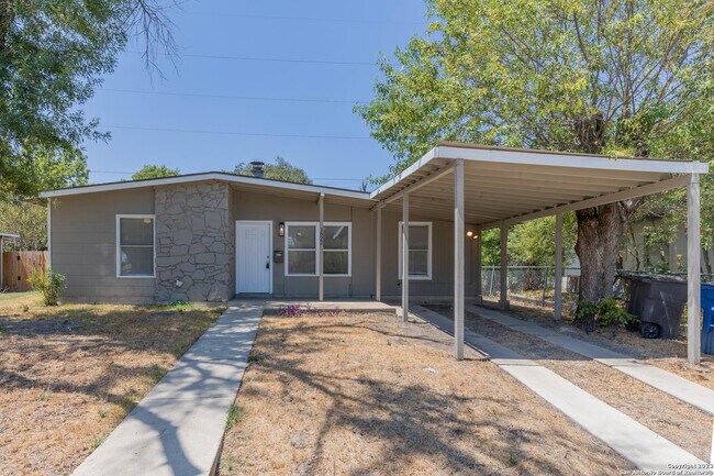 Building Photo - 1822 Arroya Vista Dr Rental