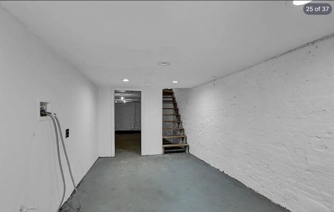 Photo - 1520 Holbrook St