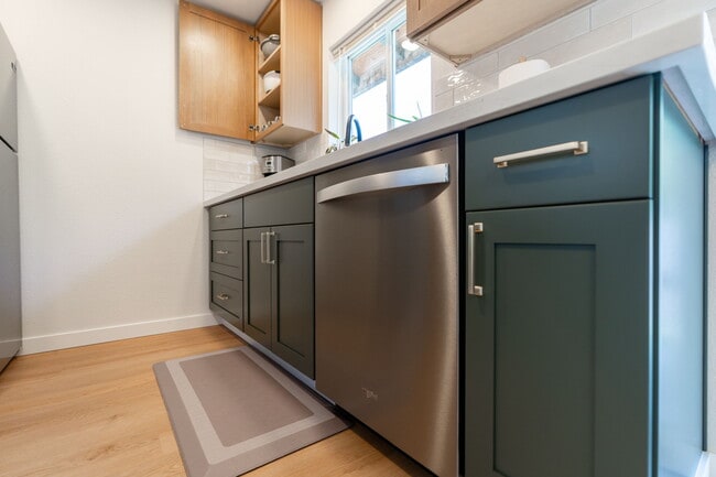 Photo - B Street Unit A