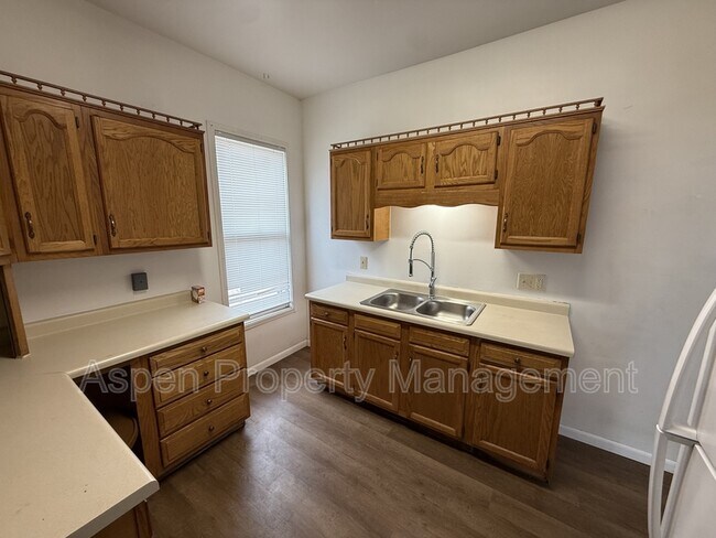 Photo - 824 Harrison Ave