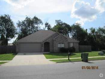 Building Photo - 1403 S 13th Pl Rental