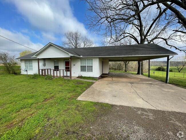 Building Photo - Charming 3 Bed/ 2 Bath Home in Greenwood (...